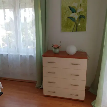 Suai Apartment Turanj