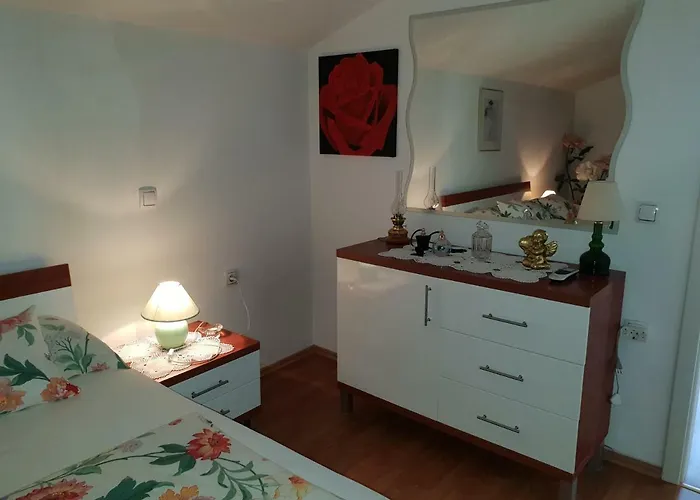 Suai Apartman Turanj